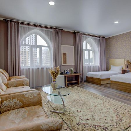 Shah Palace Hotel Bishkek Exterior photo
